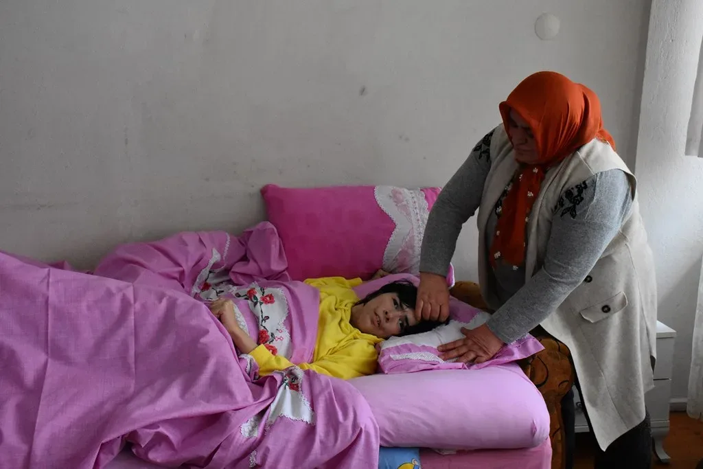 Evde Bakım Maaşını Kimler Alabilir?