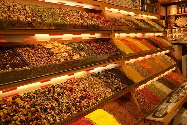 Aktar Dükkânı Açmak
