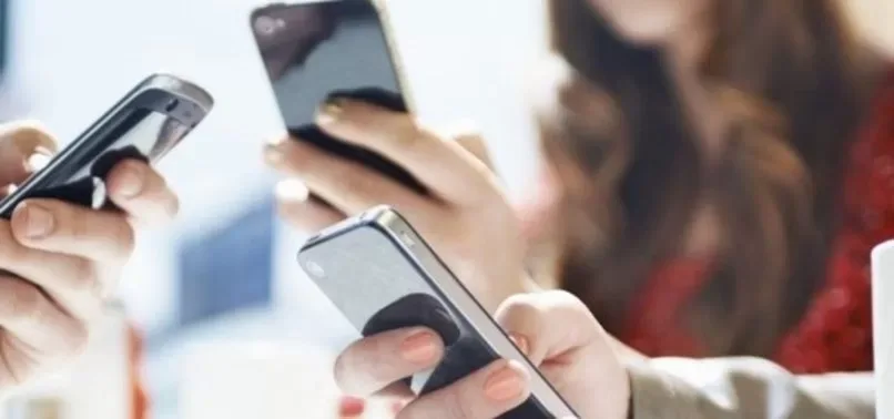 Öğrencilere Vergisiz Telefon