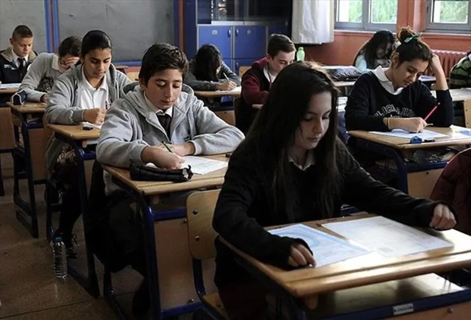 Devamsızlık Hakkı Kaç Gün?