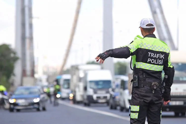 Alo Trafik Şikayet Numaraları | Whatsapp Trafik İhbar Hattı