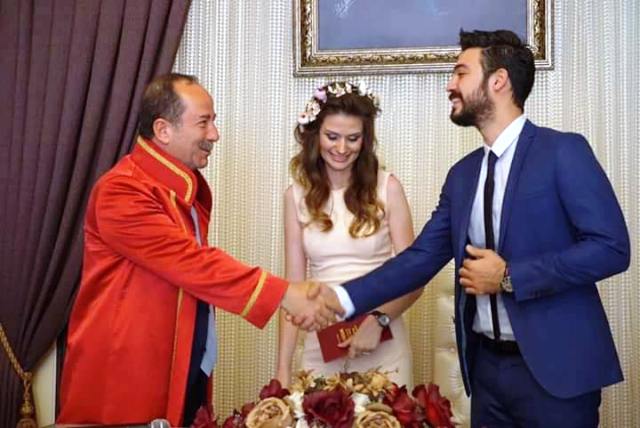 Nikah Memuru Nasıl Olunur?