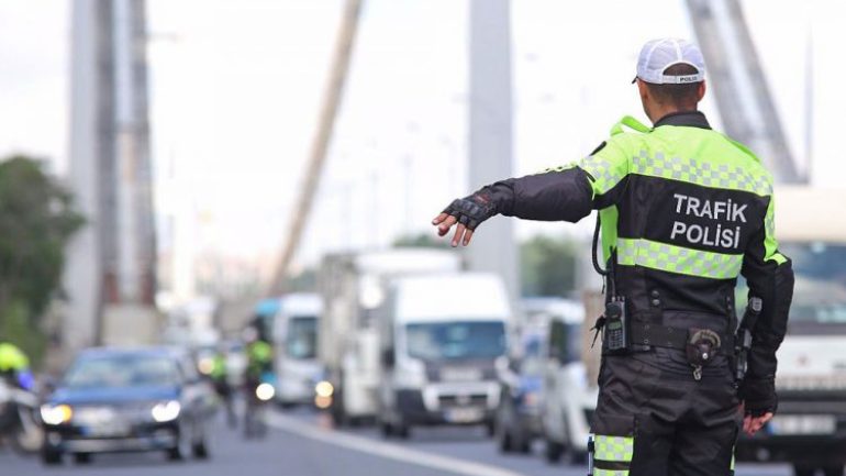 Hız Sınırı İhlali Cezası Nedir?